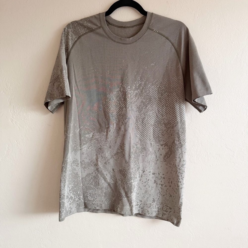 Lululemon Metal Vent Tech Short Sleeve Shirt 2.0 Panomix Army Green size Large